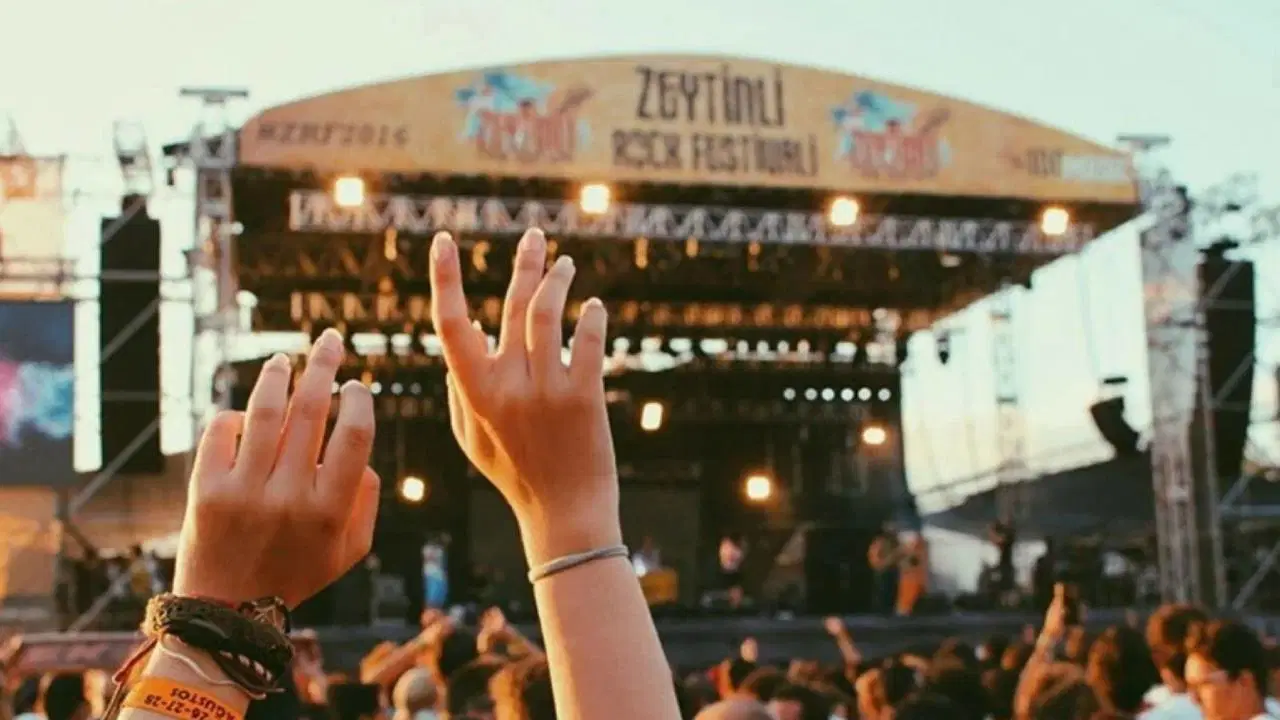 Zeytinli Rock festivalinin yapılıp yapılmayacağı netleşti!