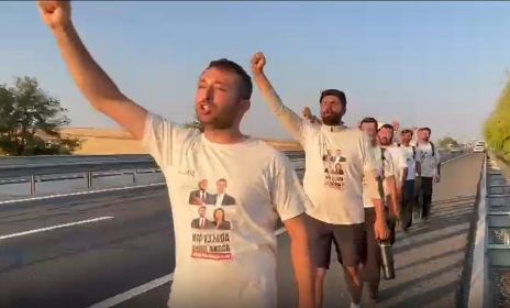 CHP’li gençler Ankara’ya ulaştı: “Türk siyasi tarihindeki en uzun yürüyüş”