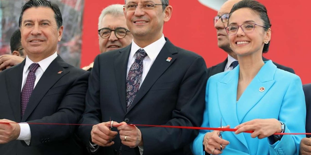 CHP'li Belediye Başkanı'nın evine molotoflu saldırı: Vali açıklama yaptı!