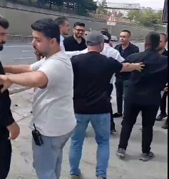 CHP İstanbul il başkanlığında gerilim: Binaya girmeye çalıştılar!