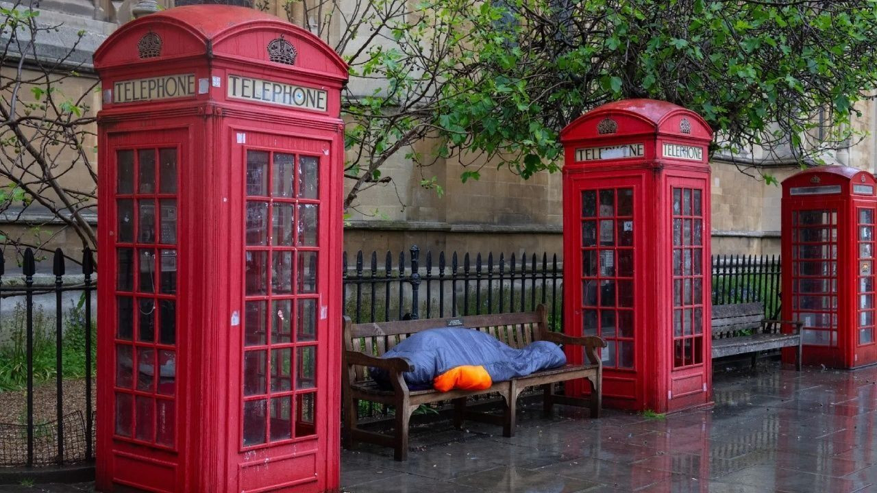 Dünya Genelinde Evsiz Nüfusu En Yüksek Ülkeler Açıklandı: Zirvede ABD veya Almanya Yok