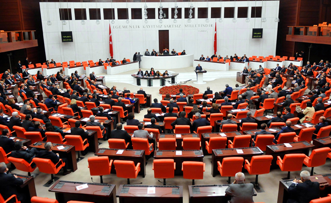Meclis, tatil öncesi yoğun mesai yapacak
