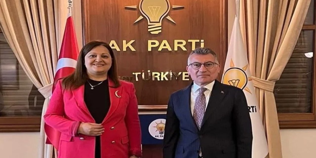 CHP size daha ne verebilir? Afyonkarahisar Belediye Başkanı Burcu Köksal AKP'ye geçiyor!