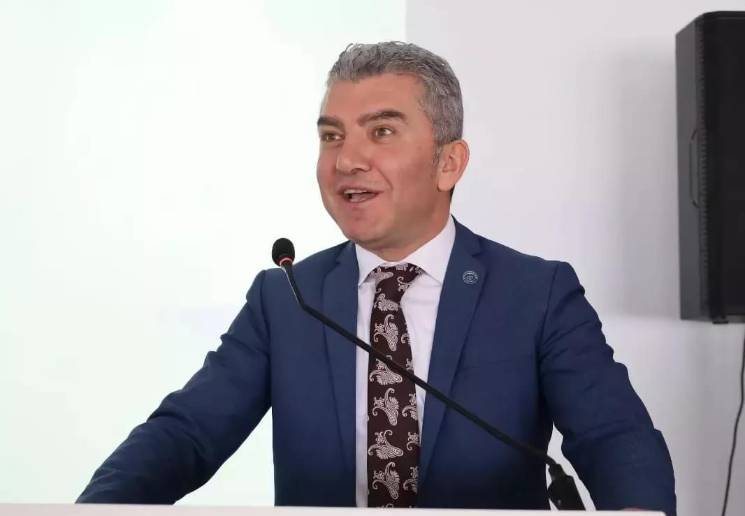 Kamuyu kokutan sendikacılık: Kuruoğlu’ndan Yalçın’a dikkat çeken yanıt!