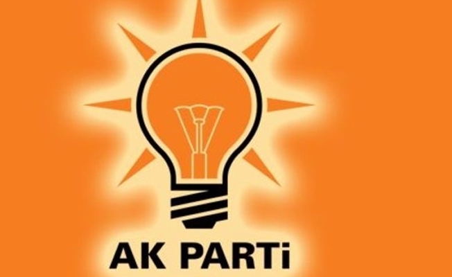 AKP'den istifa edip o partiye geçti!