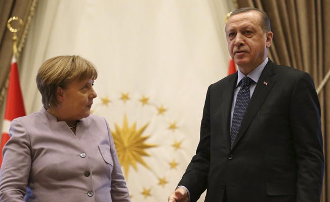 Almanya'dan anket sonucu: Almanların %76’sı 'az yaptık' diyor