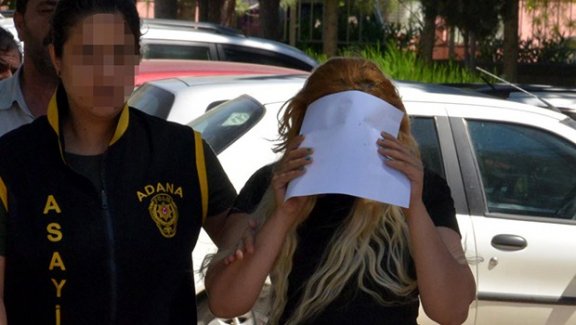 Abla ile kız kardeşi boşandıktan sonra fuhuşa başladı
