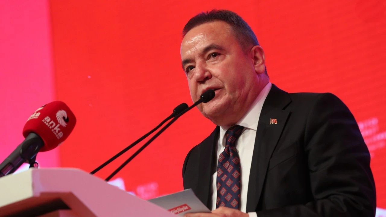 Antalya’da yeni iddia: Muhittin Böcek etkin pişmanlığa mı başvurdu?