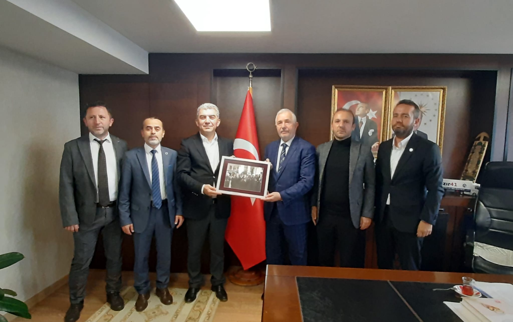 Hür-Sen Heyetinden Kocaeli Müftüsü’ne Teşekkür Ziyareti