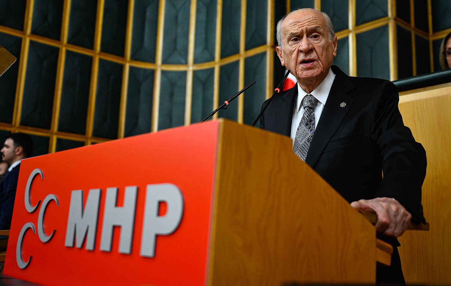 Bahçeli'den İmralı çıkışı: "3 arkadaşımı yanıma alırım ve İmralı'ya ben giderim..."