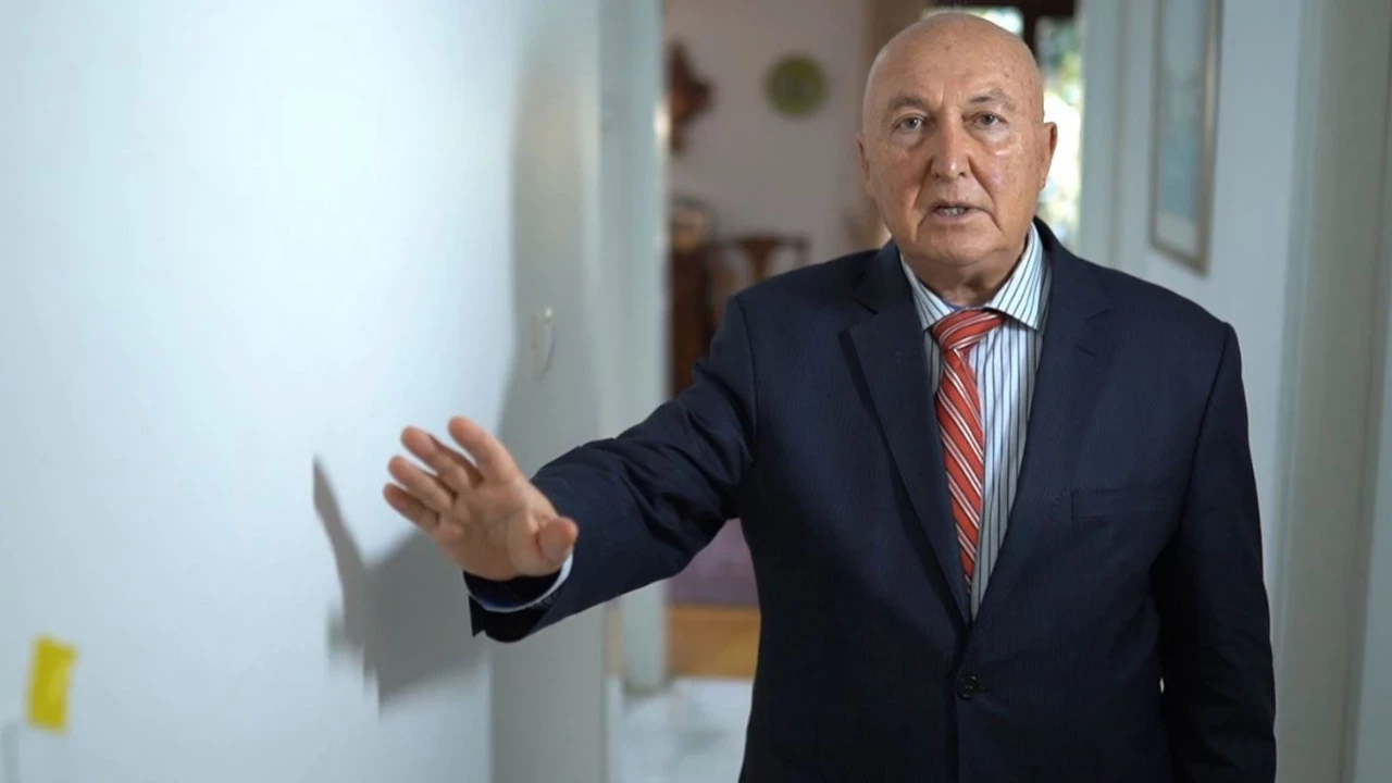 Yer bilimci Prof. Övgün Ahmet Ercan kalp krizi geçirdi!