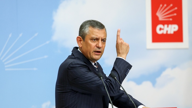 Özgür Özel “celladınıza âşık olmayın” sözlerine açıklık getirdi