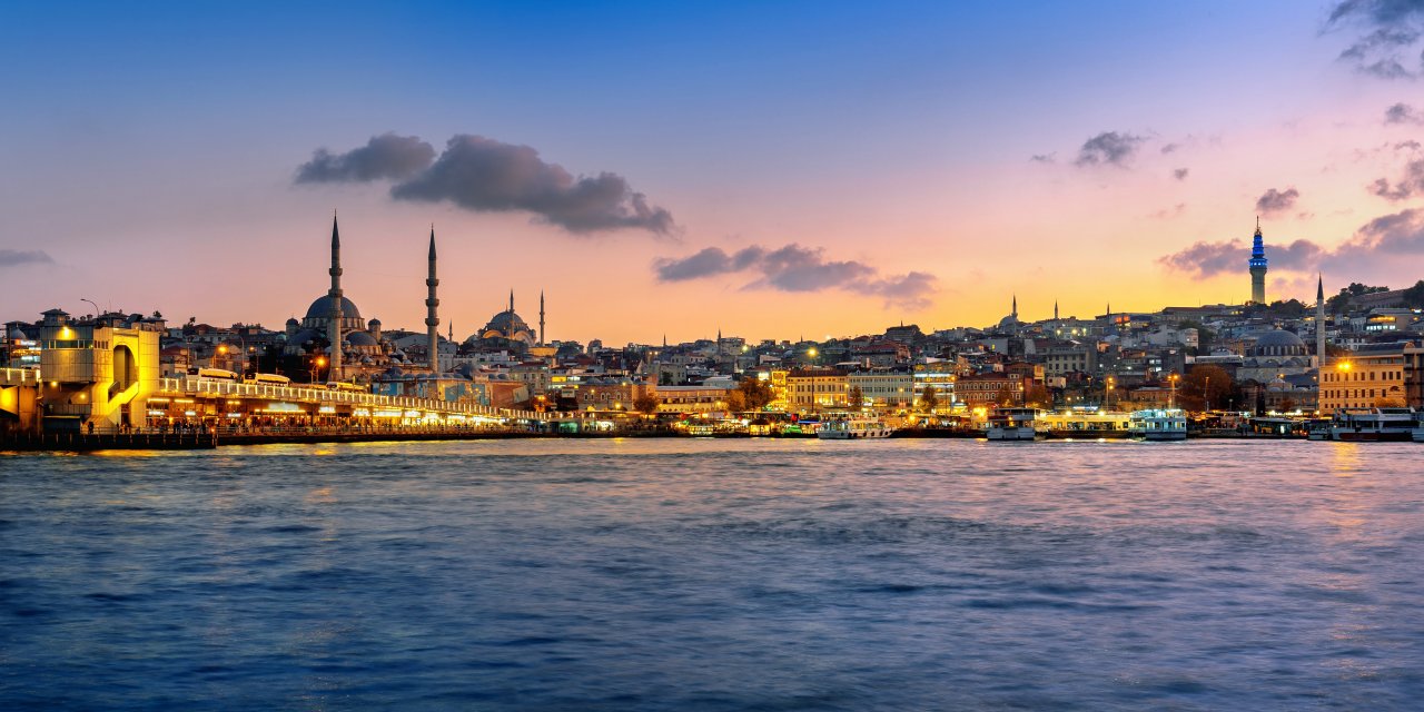 Saç Ekimi Fiyatları İstanbul 2026: Detaylı Maliyet Rehberi ve Bütçe Planlama