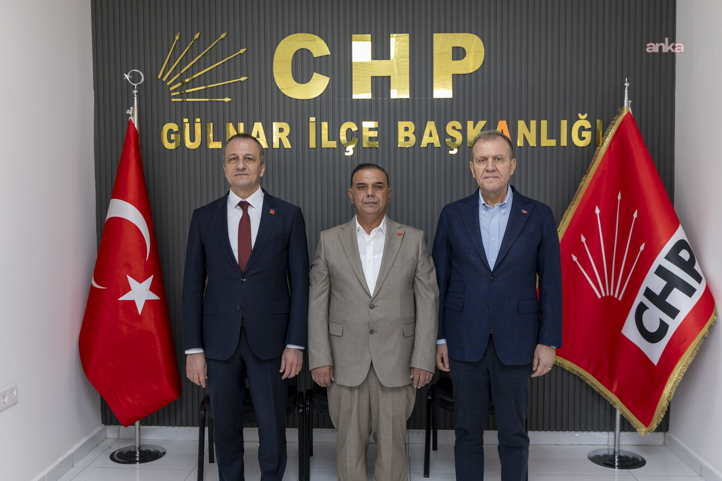 Vahap Seçer’den net mesaj: “CHP yoksa Türkiye’nin bekası da yok”