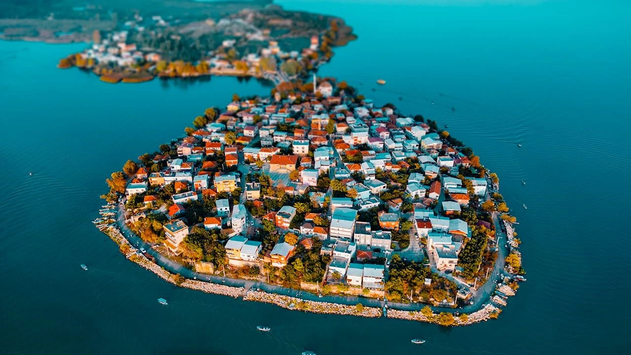 Avrupa’nın en güzel kasabaları açıklandı: Türkiye’den listede yalnızca Bursa Gölyazı var...