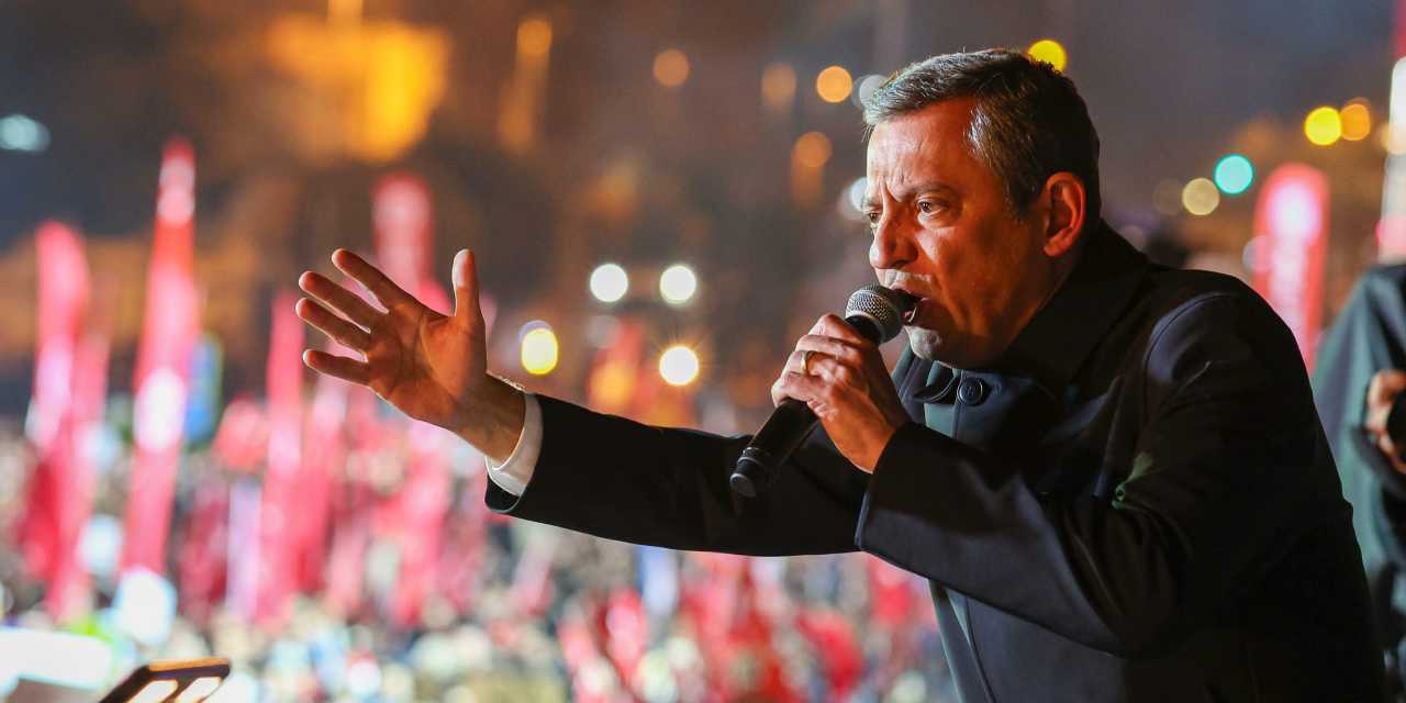 Özgür Özel’den dikkat çeken açıklamalar: Sandık, emekli maaşı ve CHP’nin yol haritası...