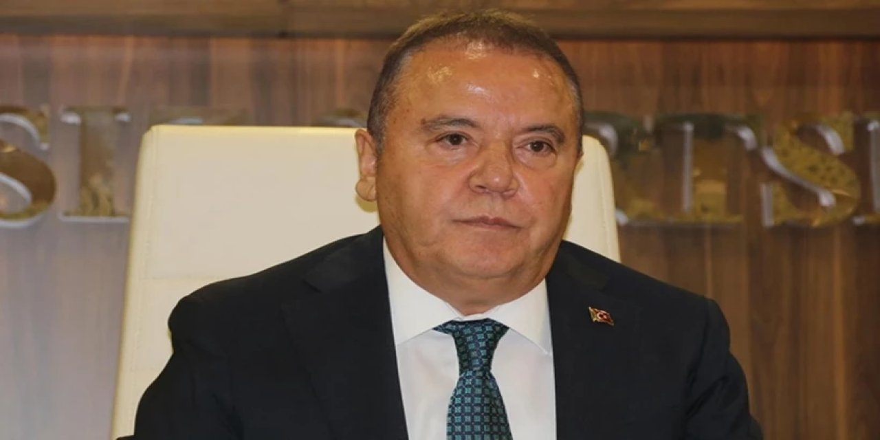 Muhittin Böcek Yeniden Hastaneye Kaldırıldı
