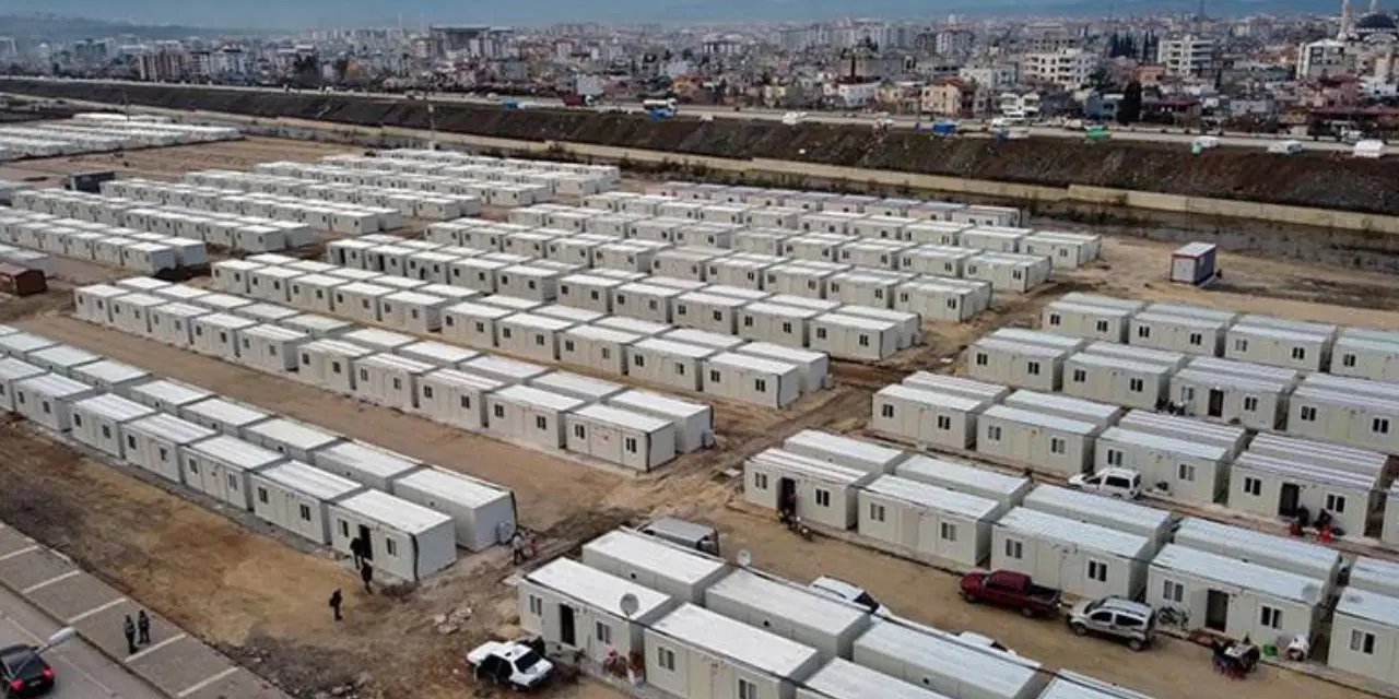 Can Atalay'dan 'Hatay Deprem Raporu: Barınma krizi derinleşti