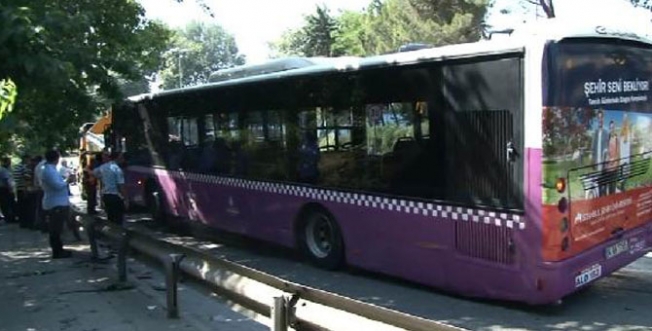 İstanbul'da facia: 9 otomobile çarptıktan sonra durdu!