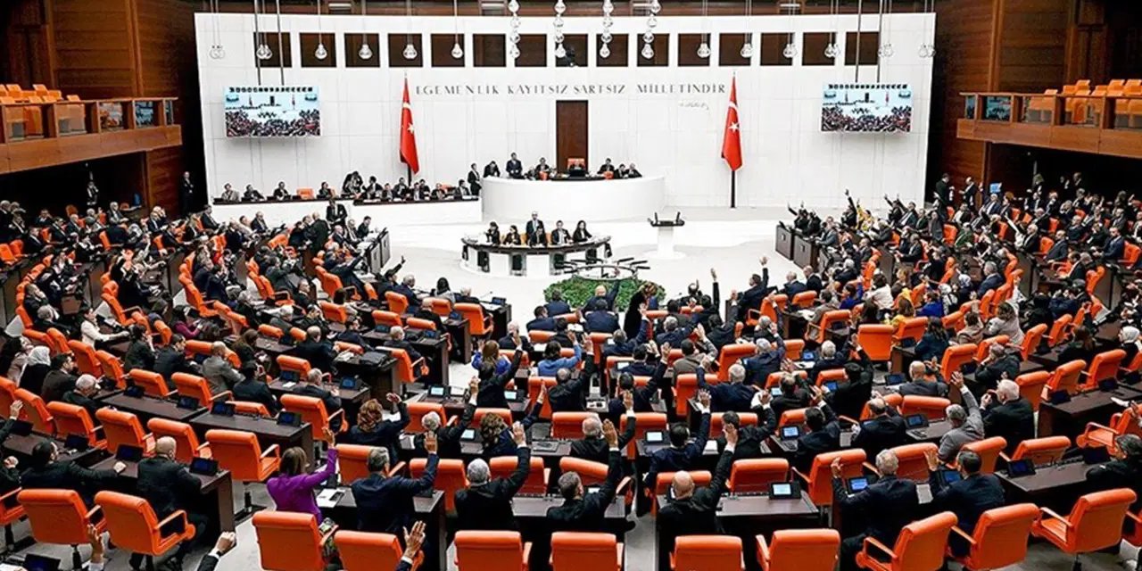 CHP, kayıp çocuk verilerini Meclis gündemine taşıdı: Saray'a peş peşe zor sorular!