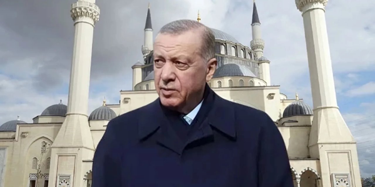“Hiç camiye gitmiyorum, namaz kılmıyorum, dini vecibe yerine getirmiyorum” diyenlerin oranı AKP iktidarı döneminde arttı!