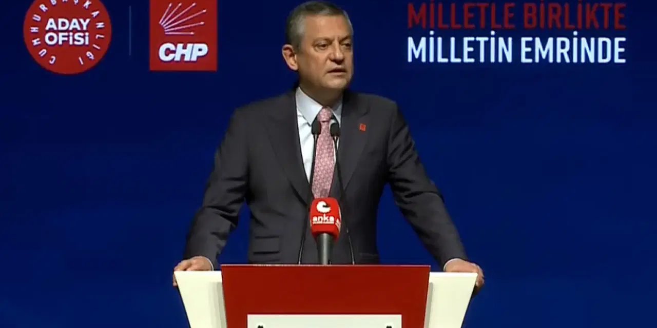 Özgür Özel, dış politika vaadini açıkladı: 'Türkiye'nin pozisyonu Amerika'ya göre değişmeyecek