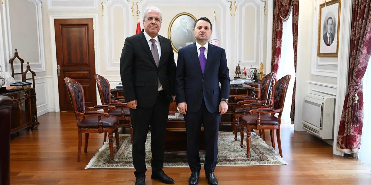 AKP’li Şamil Tayyar, Akın Gürlek ile görüşmesinin ayrıntılarını aktardı: ‘Özgür Özel’e 1 milyon liralık tazminat davası açmış’