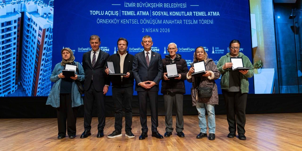 Özgür Özel İzmir'de... 'Türkiye ekonomisinin yüzde 80'ine biz hizmet veriyoruz'