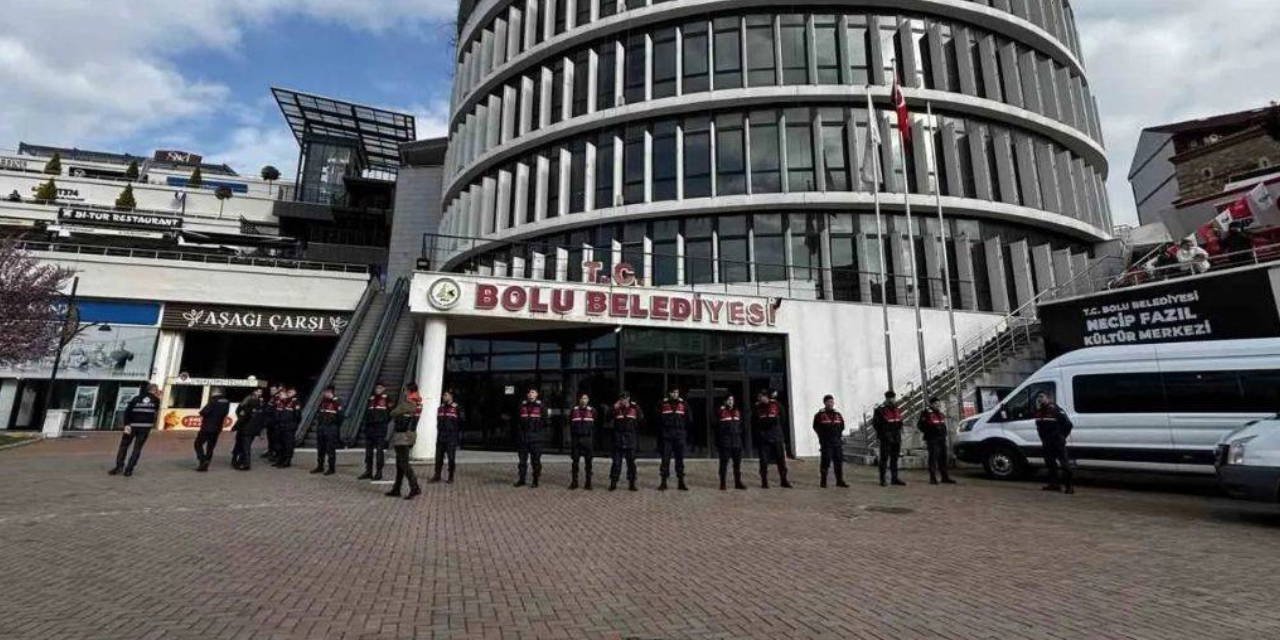 Bolu Belediyesi'ne operasyon: Tutuklamalar var!