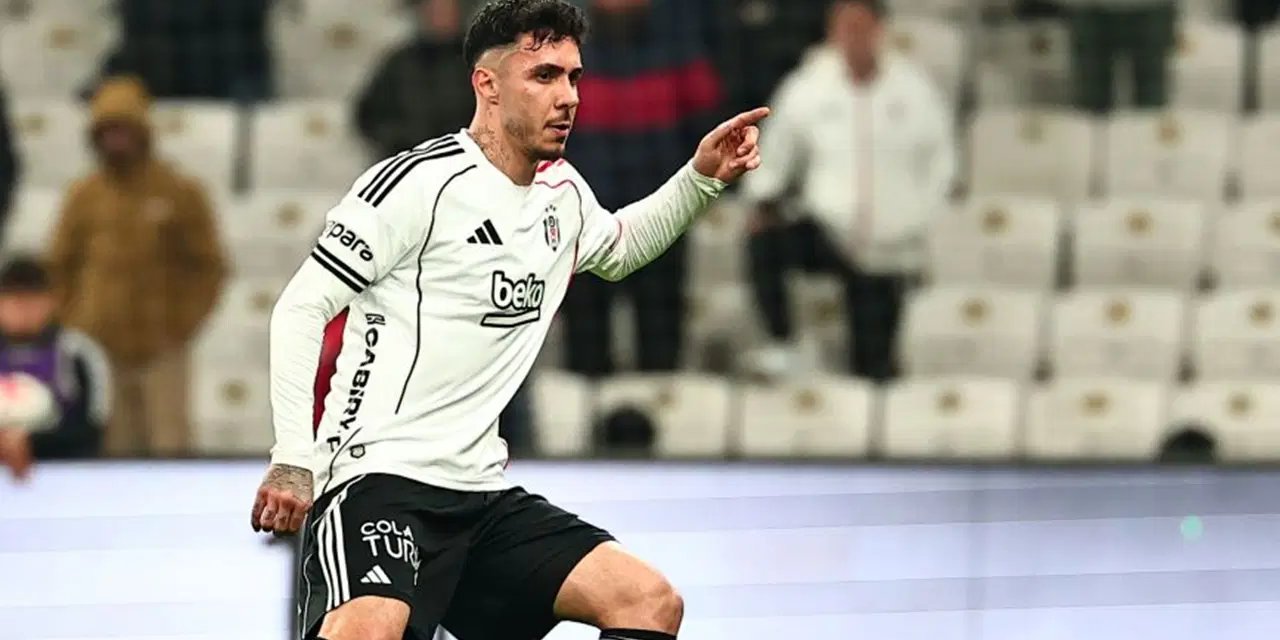 Emirhan Topçu'dan Beşiktaş'a kötü haber