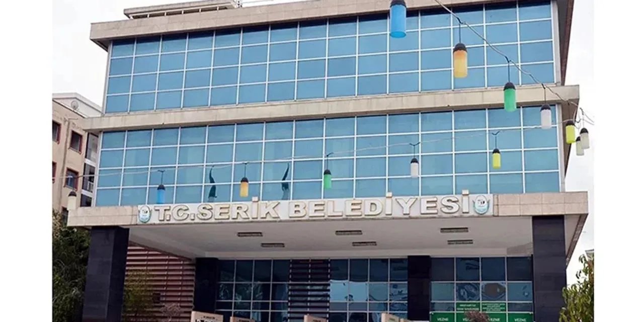 'AKP'li başkanla çalışmam' dedi: Başkan Yardımcısı istifa etti!