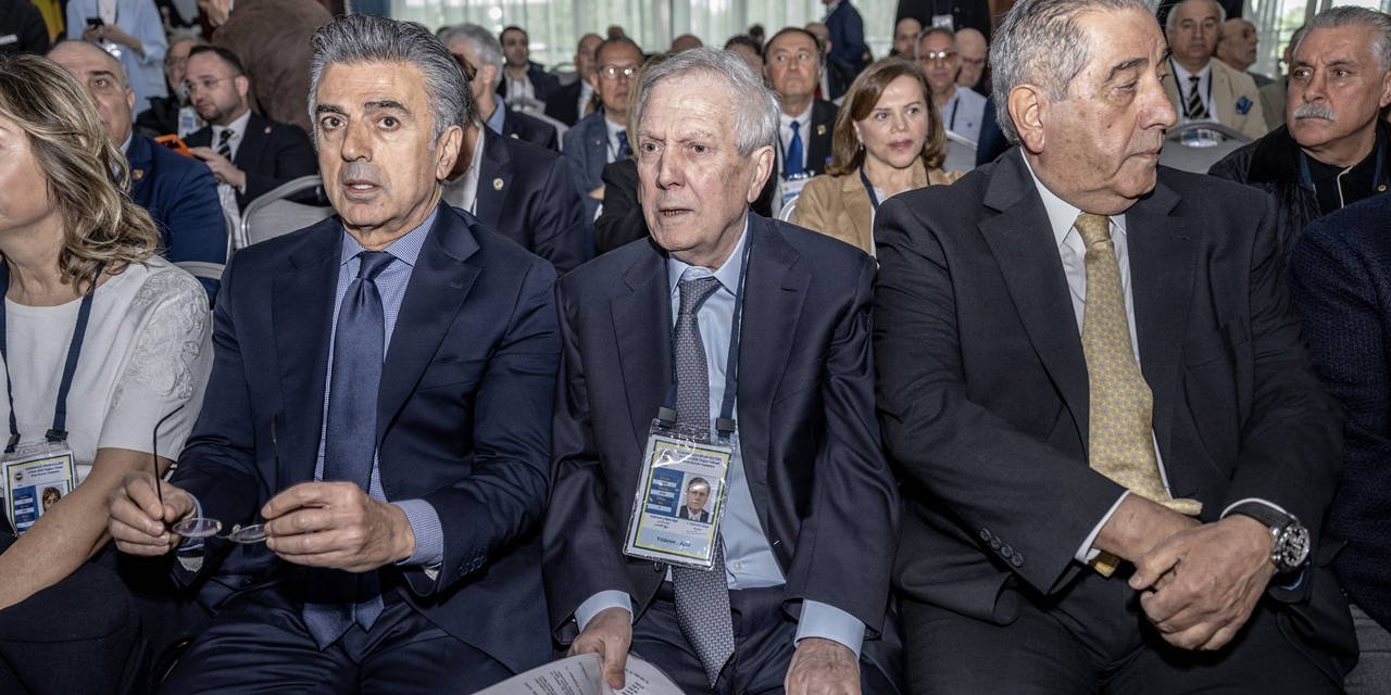 Aziz Yıldırım'dan flaş açıklama: 'Fenerbahçe çürümüşlüğün içerisindedir ve arınmalıdır'