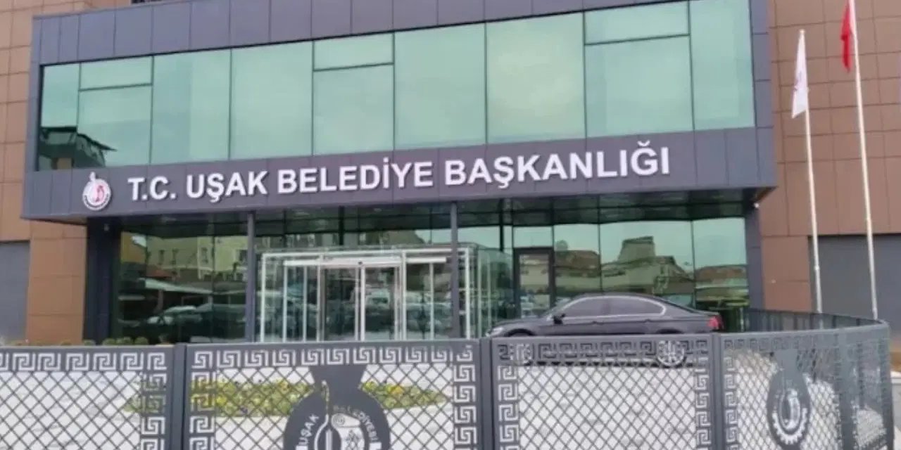Uşak Belediyesi'ne ikinci dalga operasyon: 25 kişi gözaltına alındı!