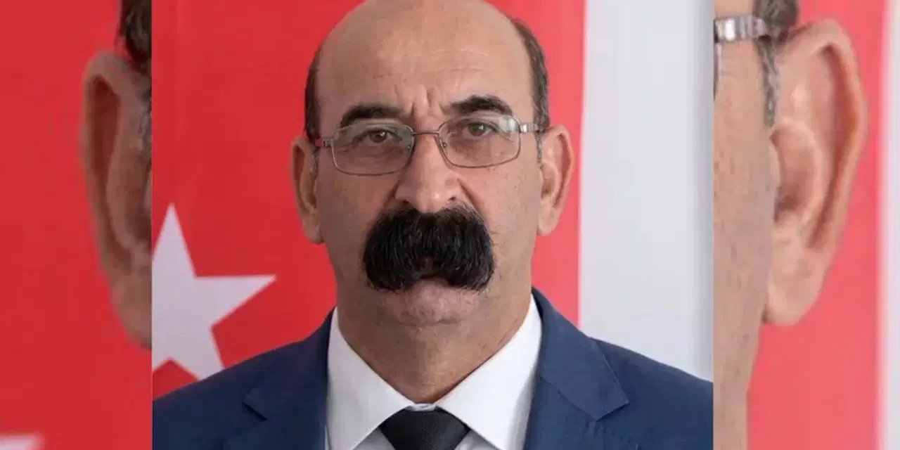 Bıyıklarıyla gündem olan ilçe başkanı konuştu