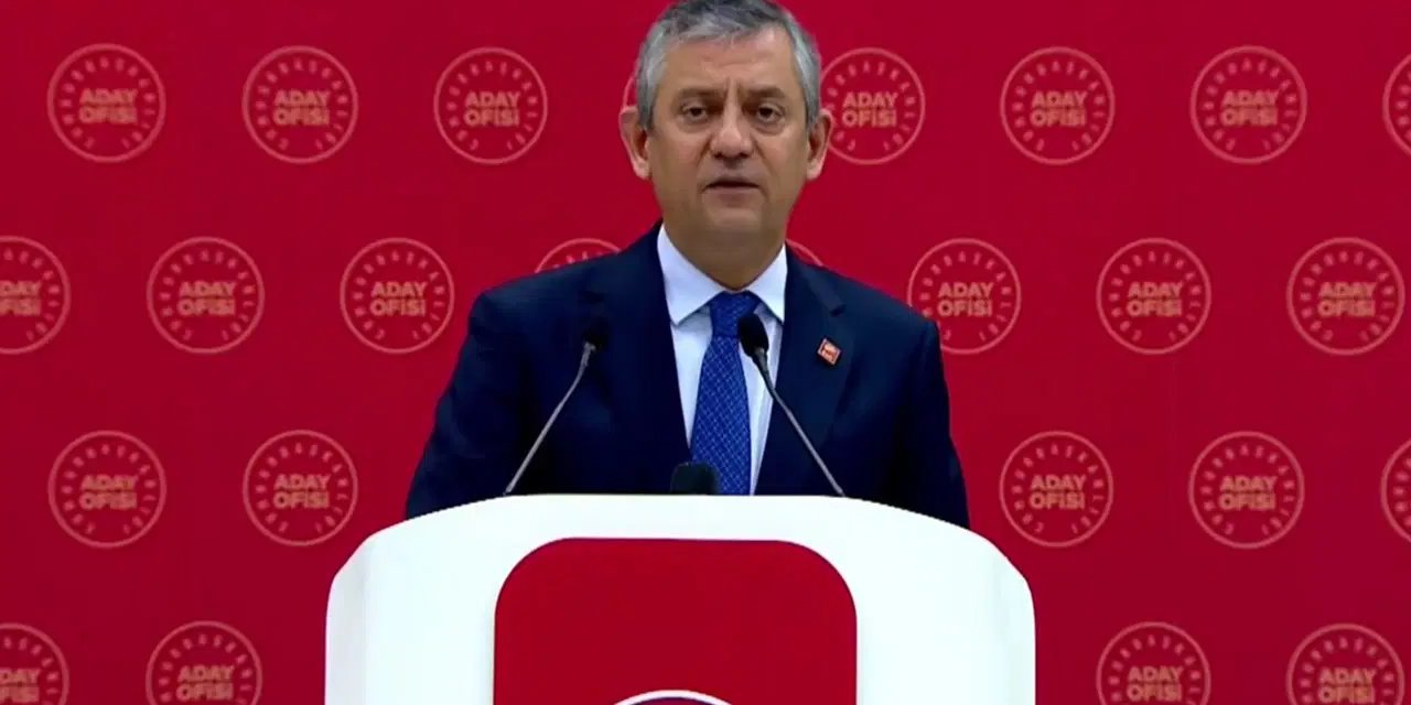 Özgür Özel seçim çalışmalarını açıkladı: 'CHP bugünden itibaren savunmadan hücuma geçiyor'
