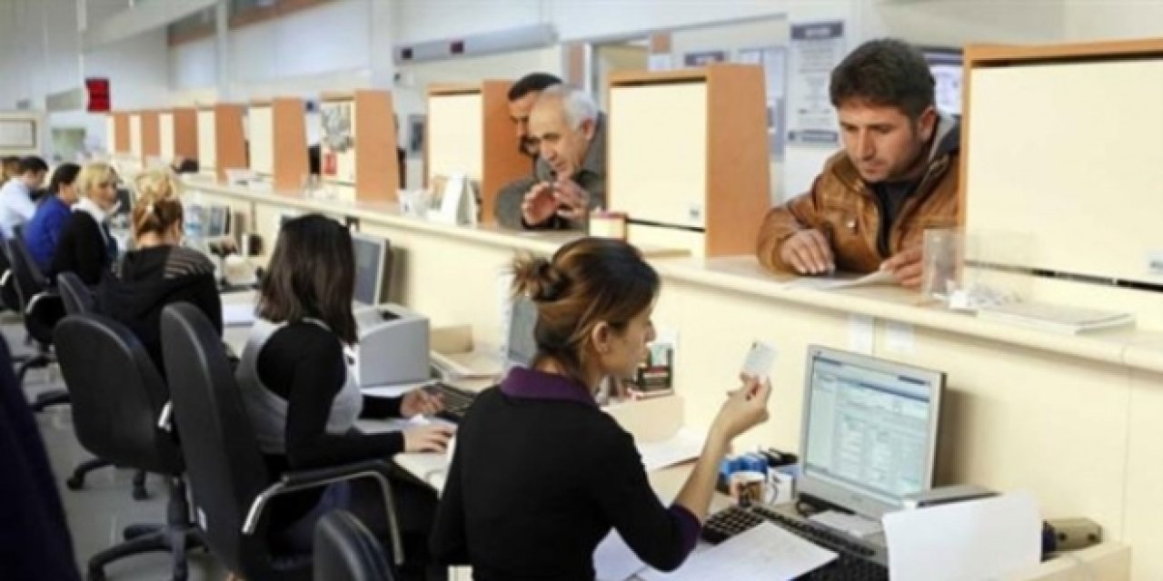 Memurlar İçin Tarihi 'Fazla Mesai' Kararı
