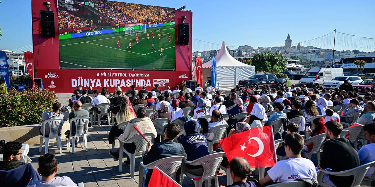 İçişleri Bakanlığı'ndan YKS talimatı: Meydanlarda milli maç için dev ekran kurulmayacak
