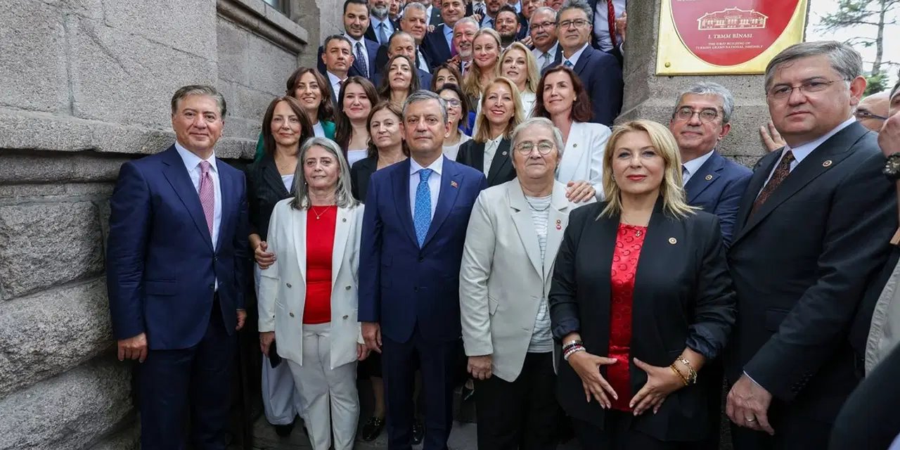 YENİ Parti grup yönetimi açıklandı: İsimler belli oldu