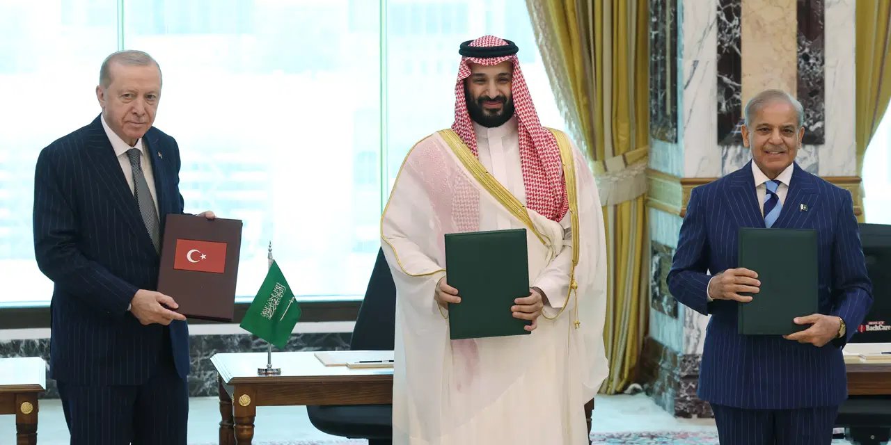 Türkiye, Suudi Arabistan ve Pakistan arasında 'Mekke Savunma Anlaşması' imzalandı