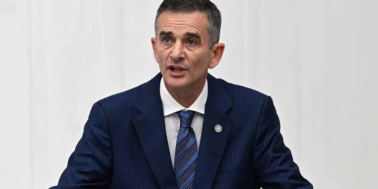 AKP'ye katılacağı iddia edilmişti: Ümit Dikbayır'dan dikkat çeken açıklama
