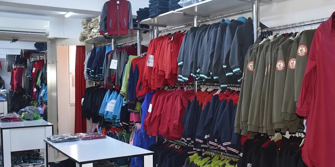 Okul çantasını doldurmanın maliyeti uçtu