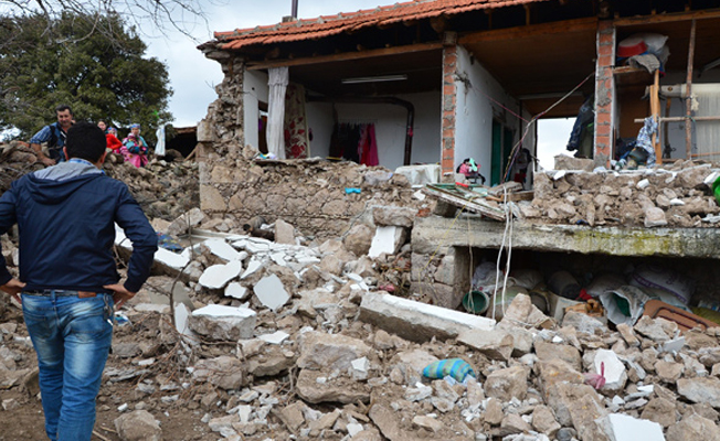 Depremzedelerin evleri 5 aydır hala yapılmadı, ne zaman yapılacak?