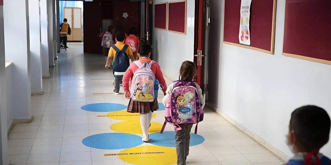 MEB açıkladı: Çocuğu okula başlayacak memurlara 'uyum' izni