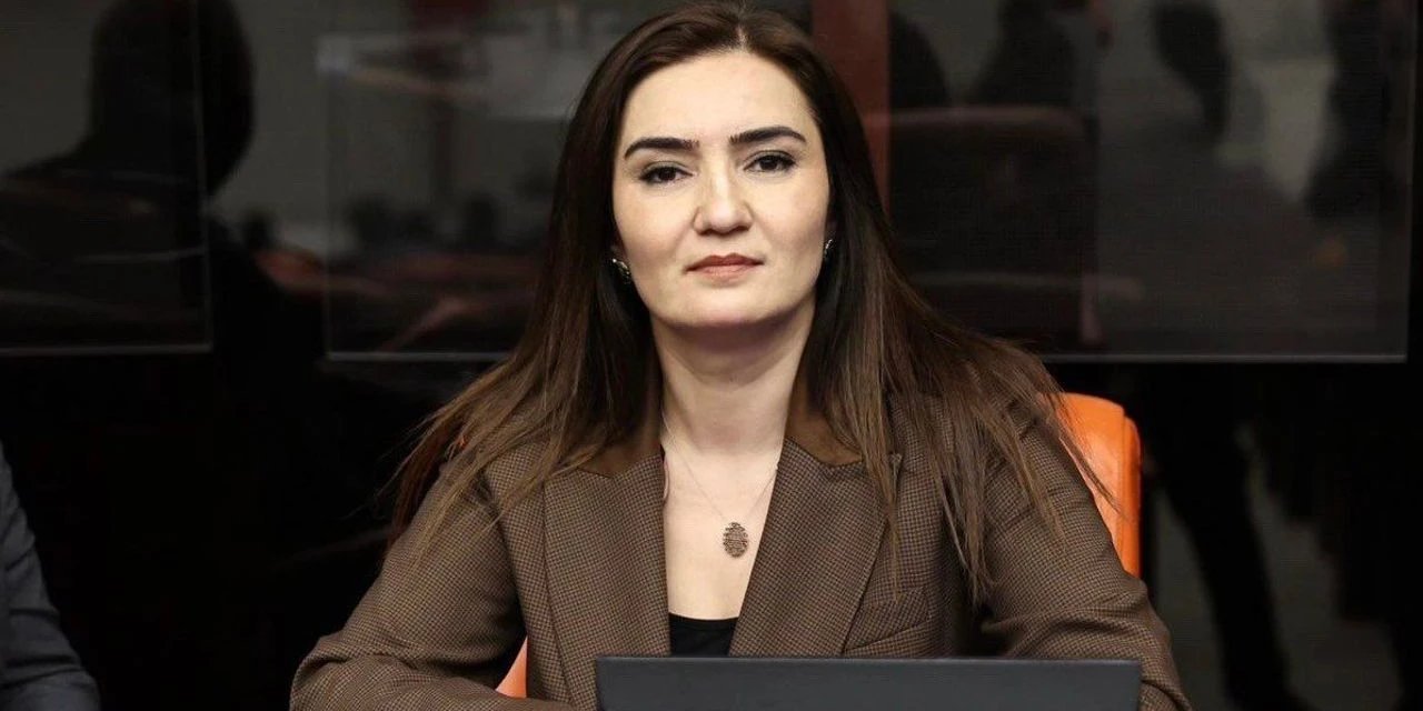 CHP'li Sevda Erdan Kılıç: “Plansızlığın bedelini öğretmene, eşine ve çocuğuna ödetmeyin”