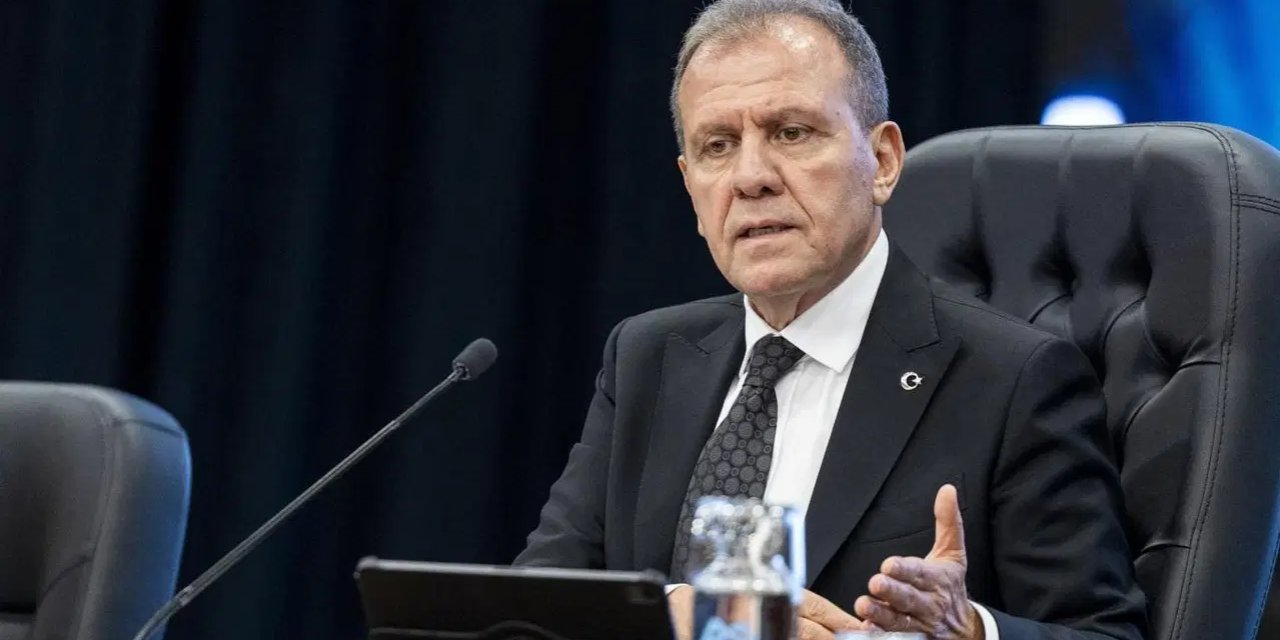 Önemli gelişme: Mersin Büyükşehir Belediye Başkanı Vahap Seçer gözaltına alındı