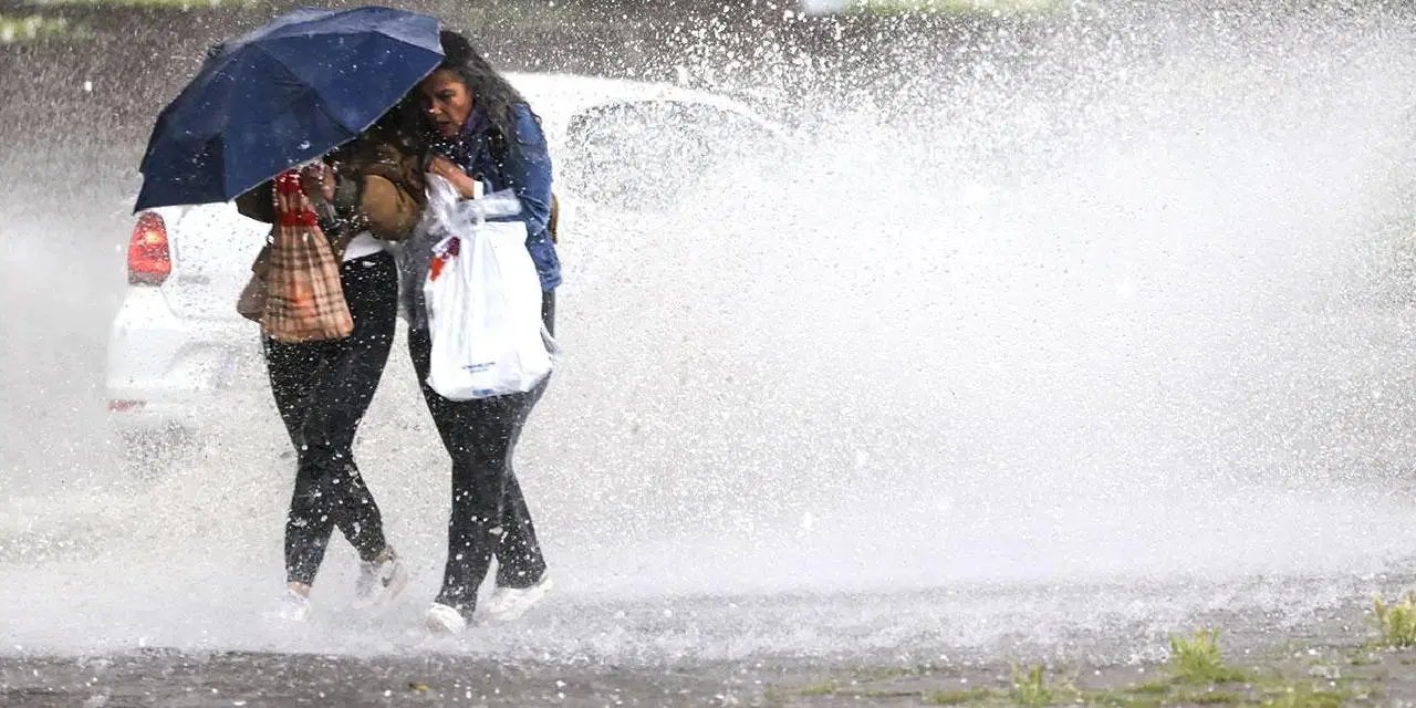 Meteoroloji'den sağanak ve sis uyarısı