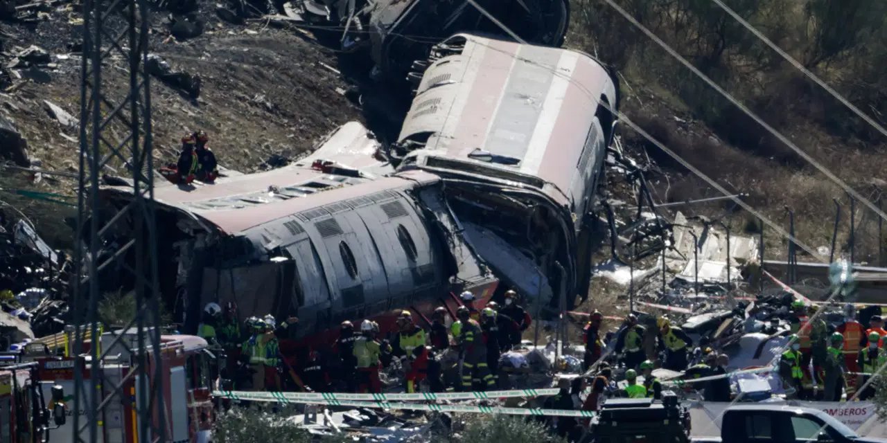 İspanya'da tren faciası: Can kaybı 74'e yükseldi!