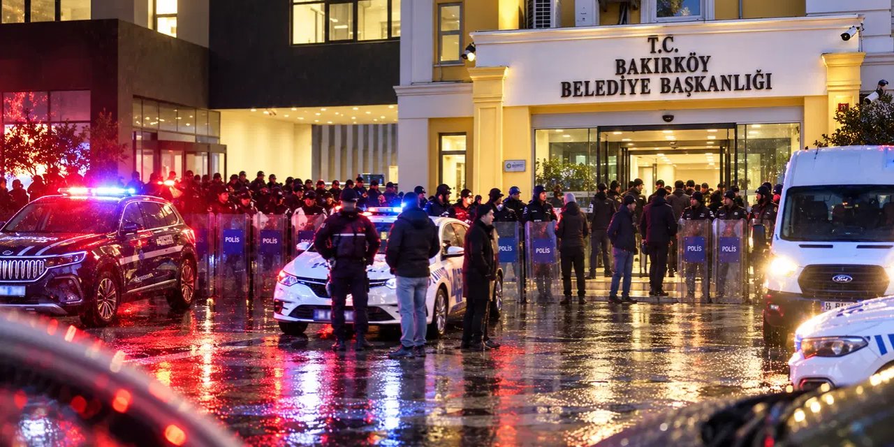 Bakırköy Belediyesi'ne operasyonda yeni gelişme: 39 kişi tutuklandı