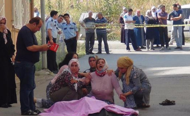 İnternetten tüfek aldı, arkadaşını öldürdü!