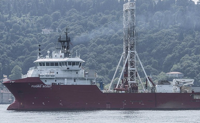 Bu gemi bir süre Boğaz'da kalacak'